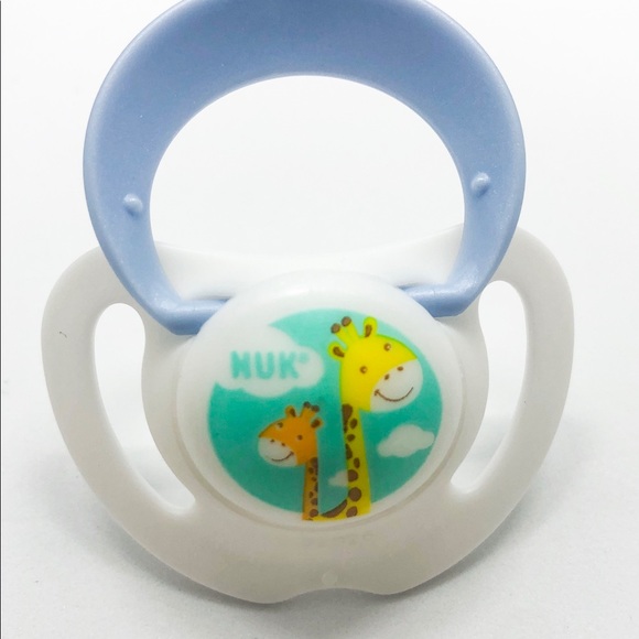 Nuk Pacifiers - Picture 2 of 8